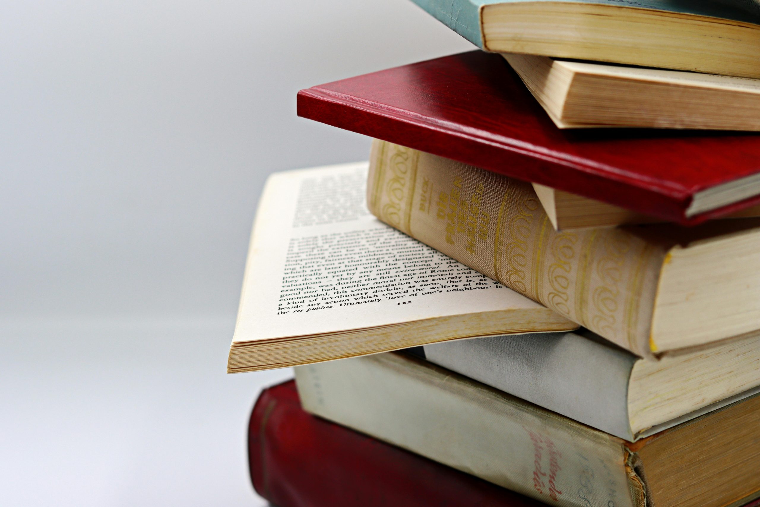 Spanish grammar online lessons focused on sentence structure